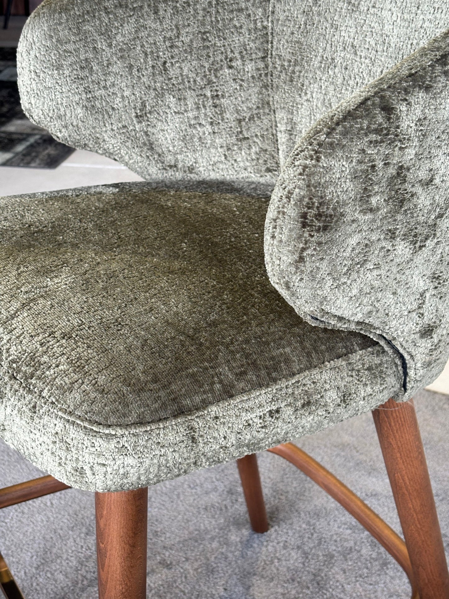 Scaun bar Caprice - disponibil pe stoc