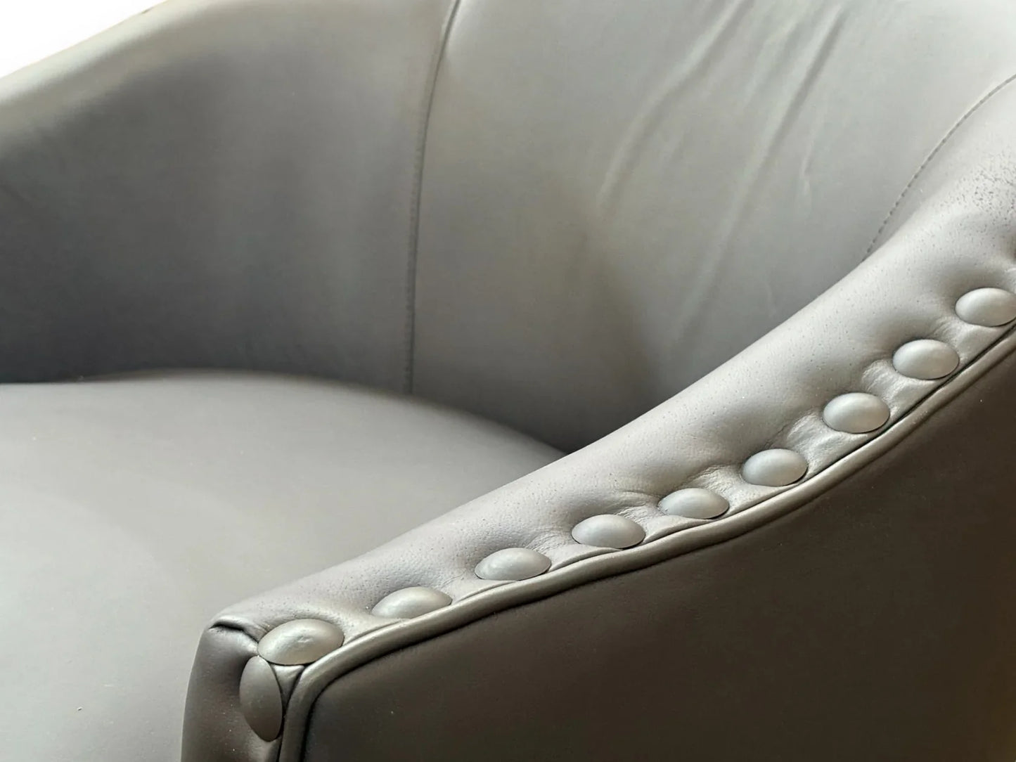 Fotoliu Rene – disponibil pe stoc